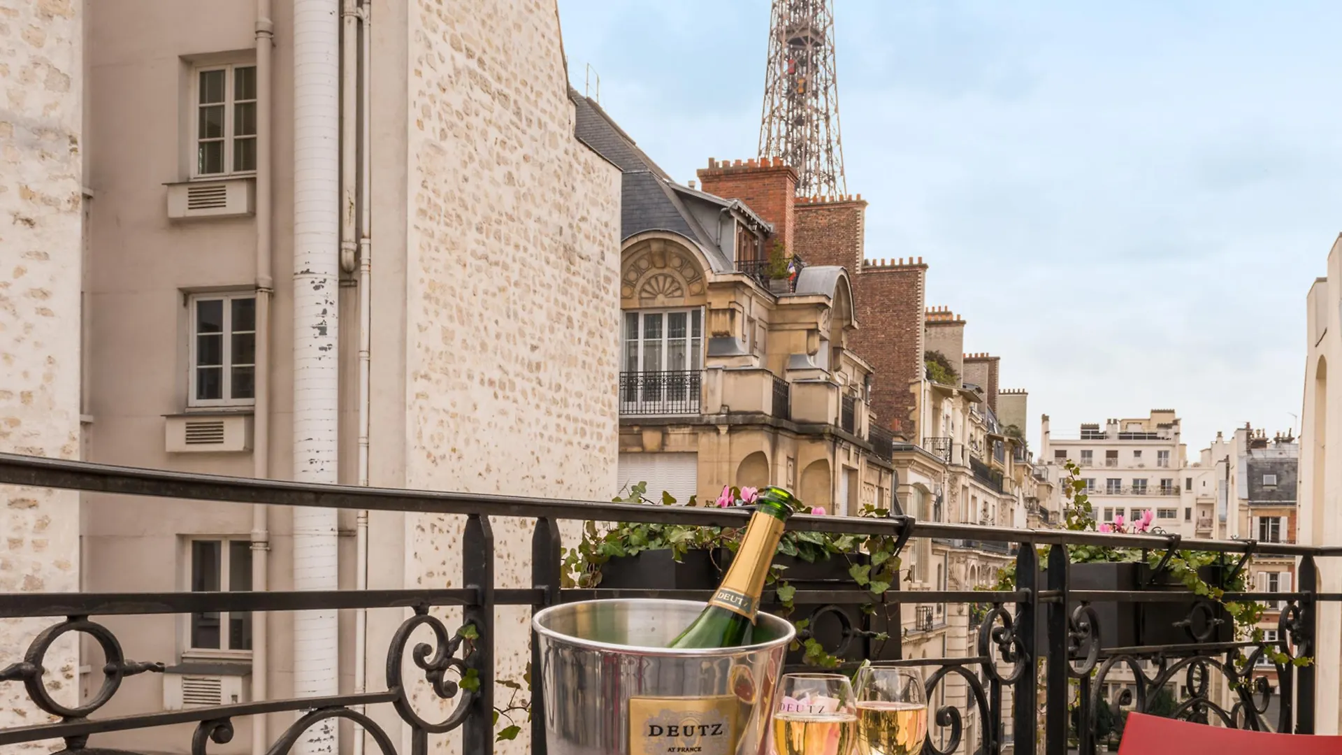 Hotell Le Derby Alma By Inwood Paris