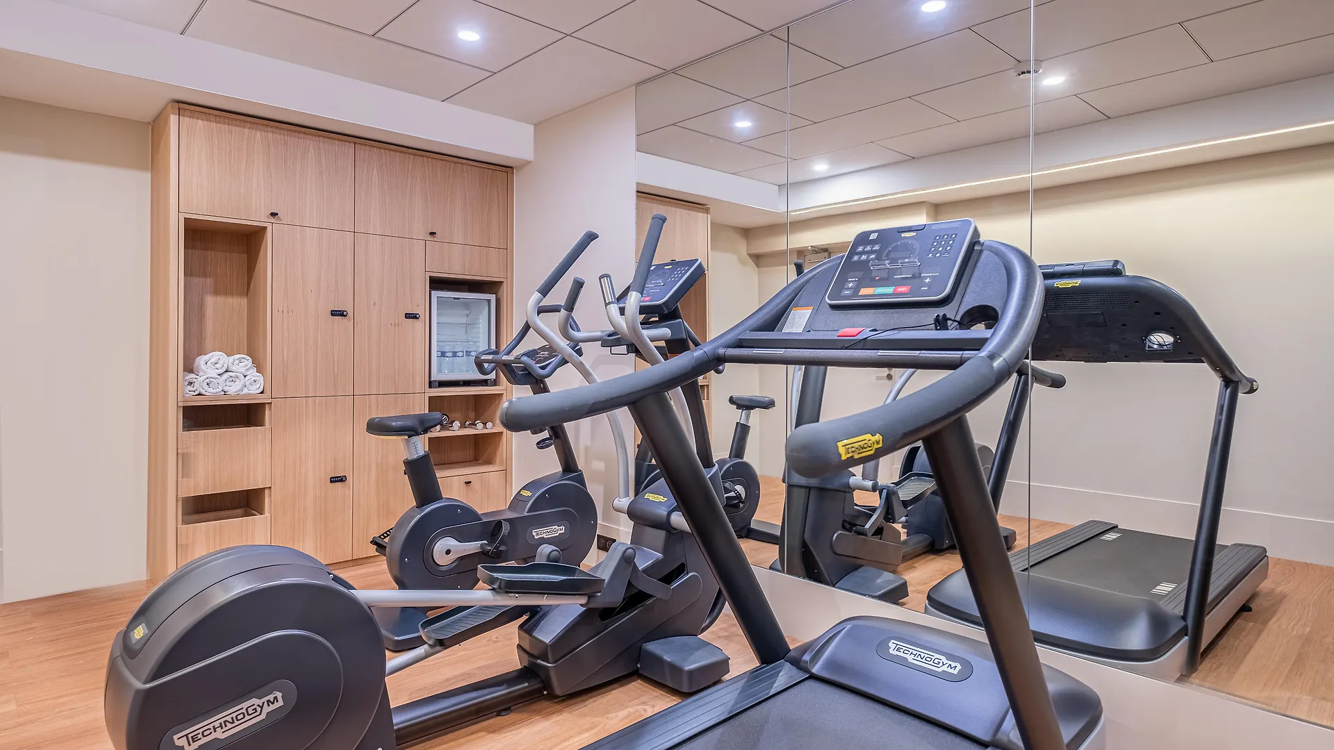 Le Derby Alma By Inwood Hotell Paris