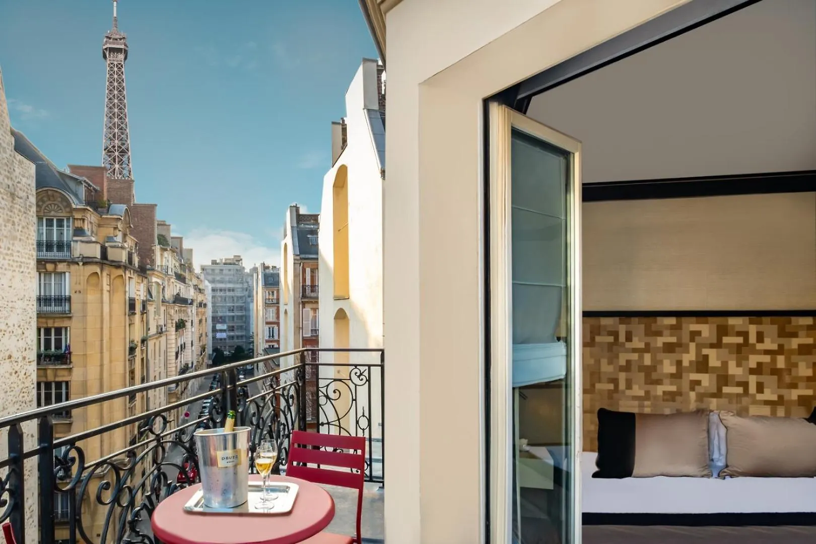 Hotell Le Derby Alma By Inwood 4*