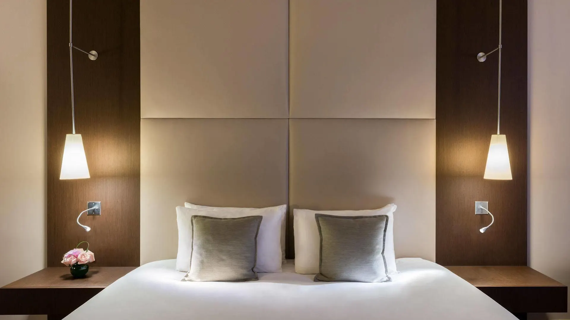 Le Derby Alma By Inwood Hotell