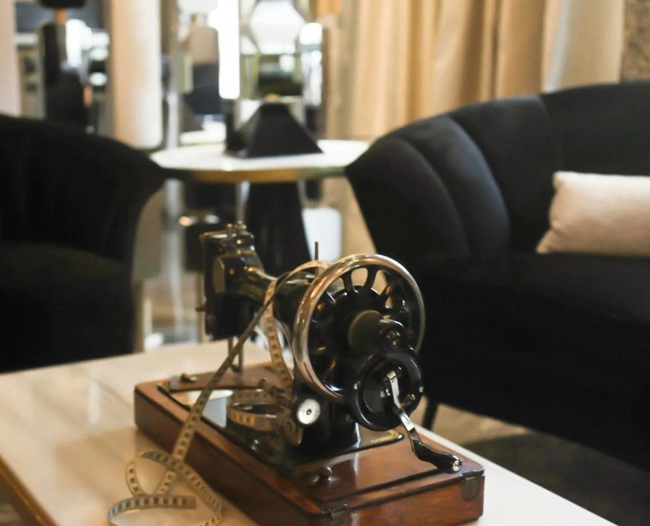 Hotel Le Derby Alma By Inwood Paris
