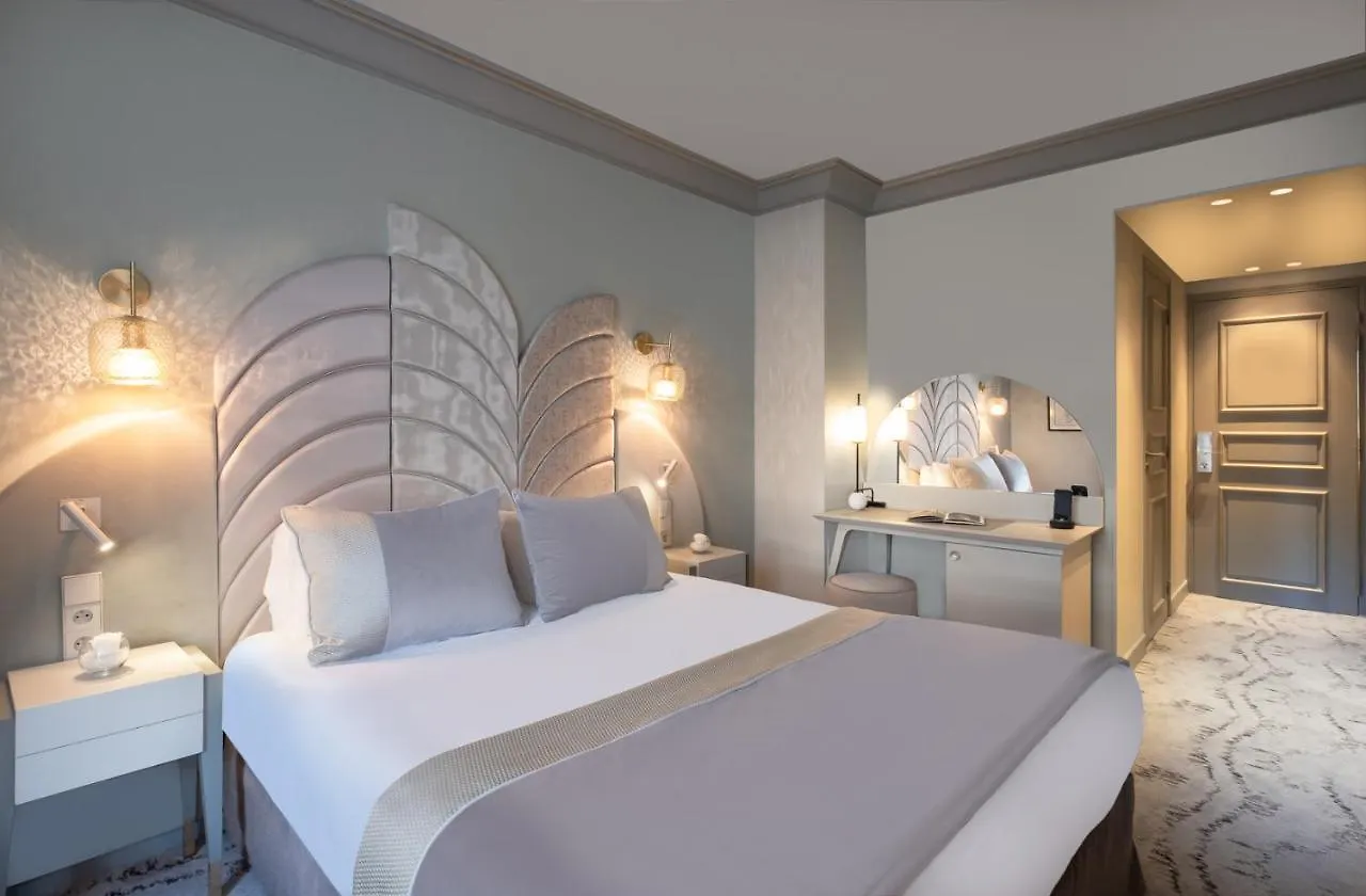 Hotel Le Derby Alma By Inwood Paříž